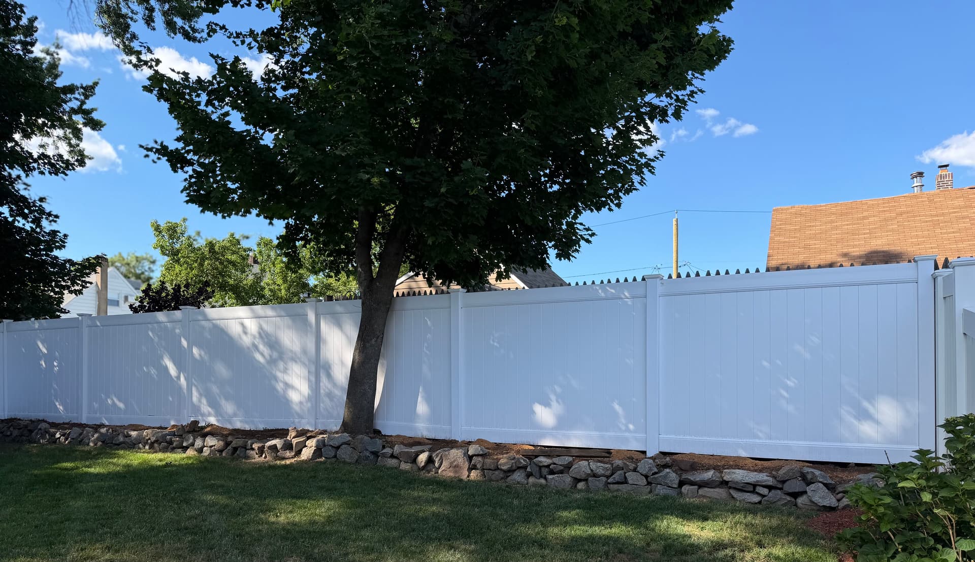 What Is the Best Fence Company Near Me in Bergen County, NJ? | Altitude Construction Group image