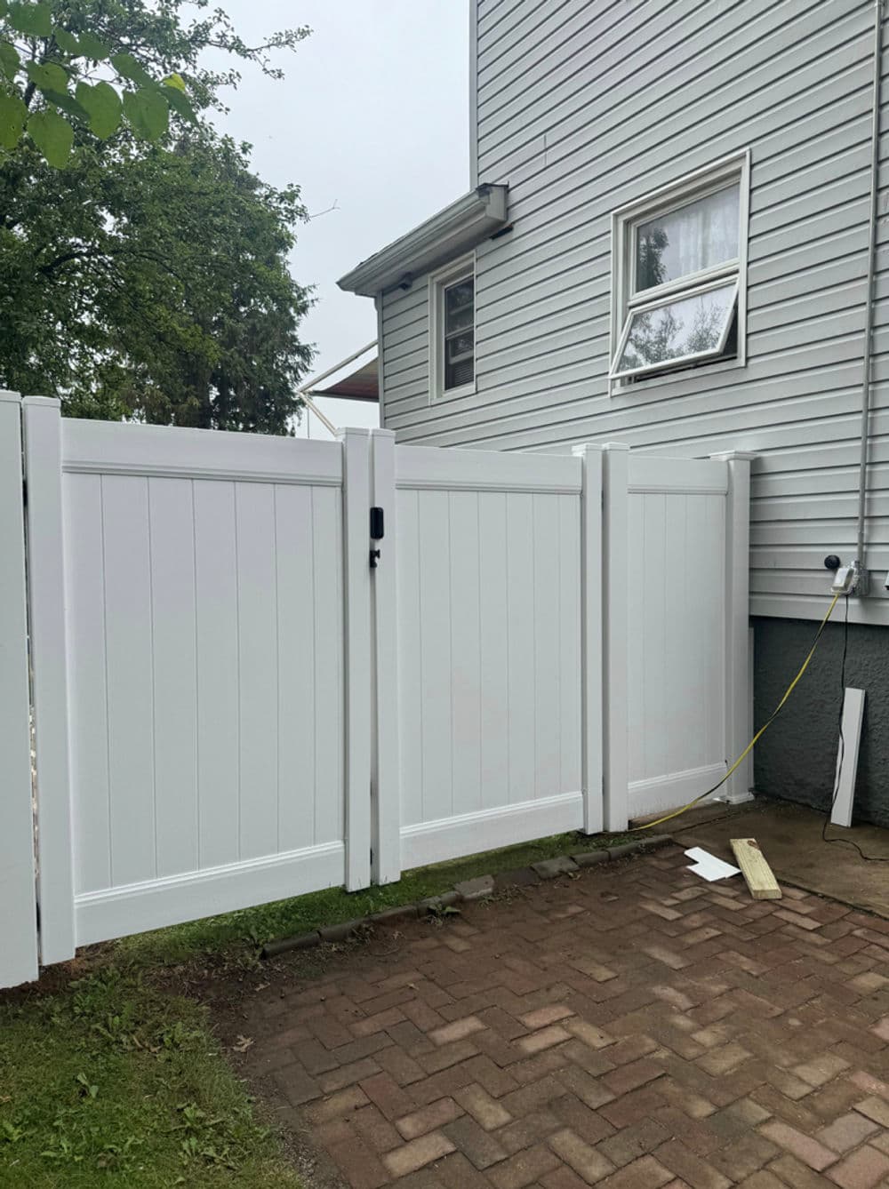 Gallery photos for Achieving Backyard Privacy with Our Expert Fence Installation in Lyndhurst: Image #4