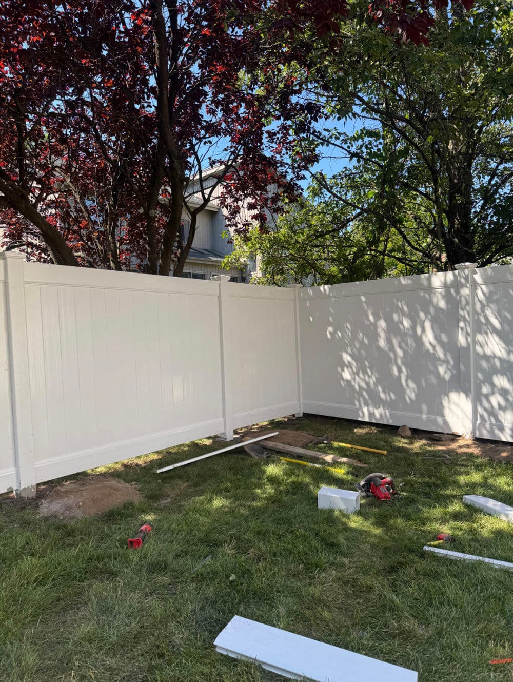 Gallery photos for Ensuring Safety and Privacy with a New Vinyl Fence in Englewood Cliffs: Image #4