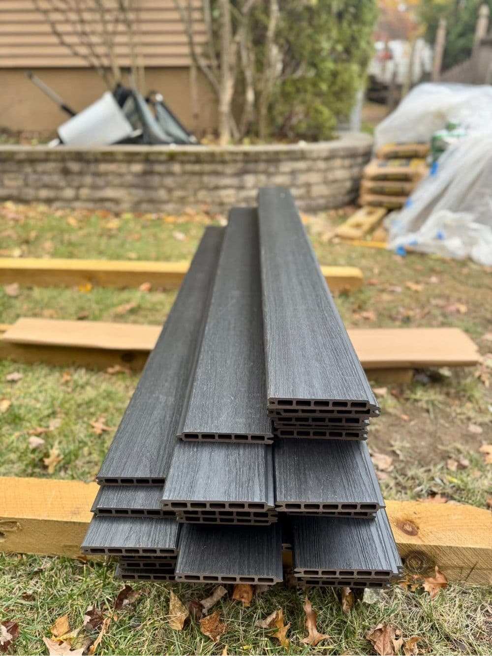Gallery photos for Charcoal Composite Fence Installation in Park Ridge NJ: Image #3