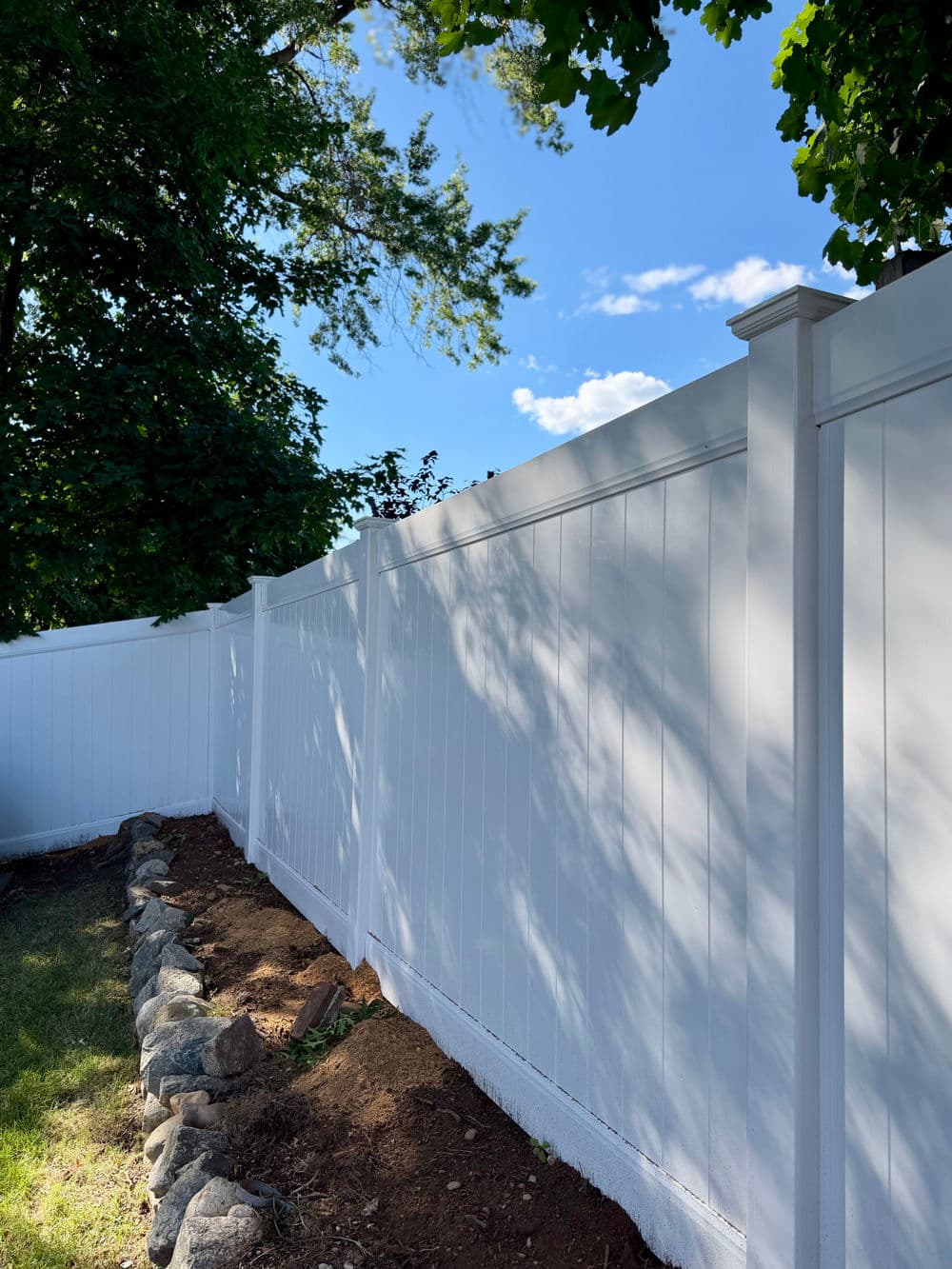 Gallery photos for Full Privacy Vinyl Fence Install in Lodi NJ: Image #1