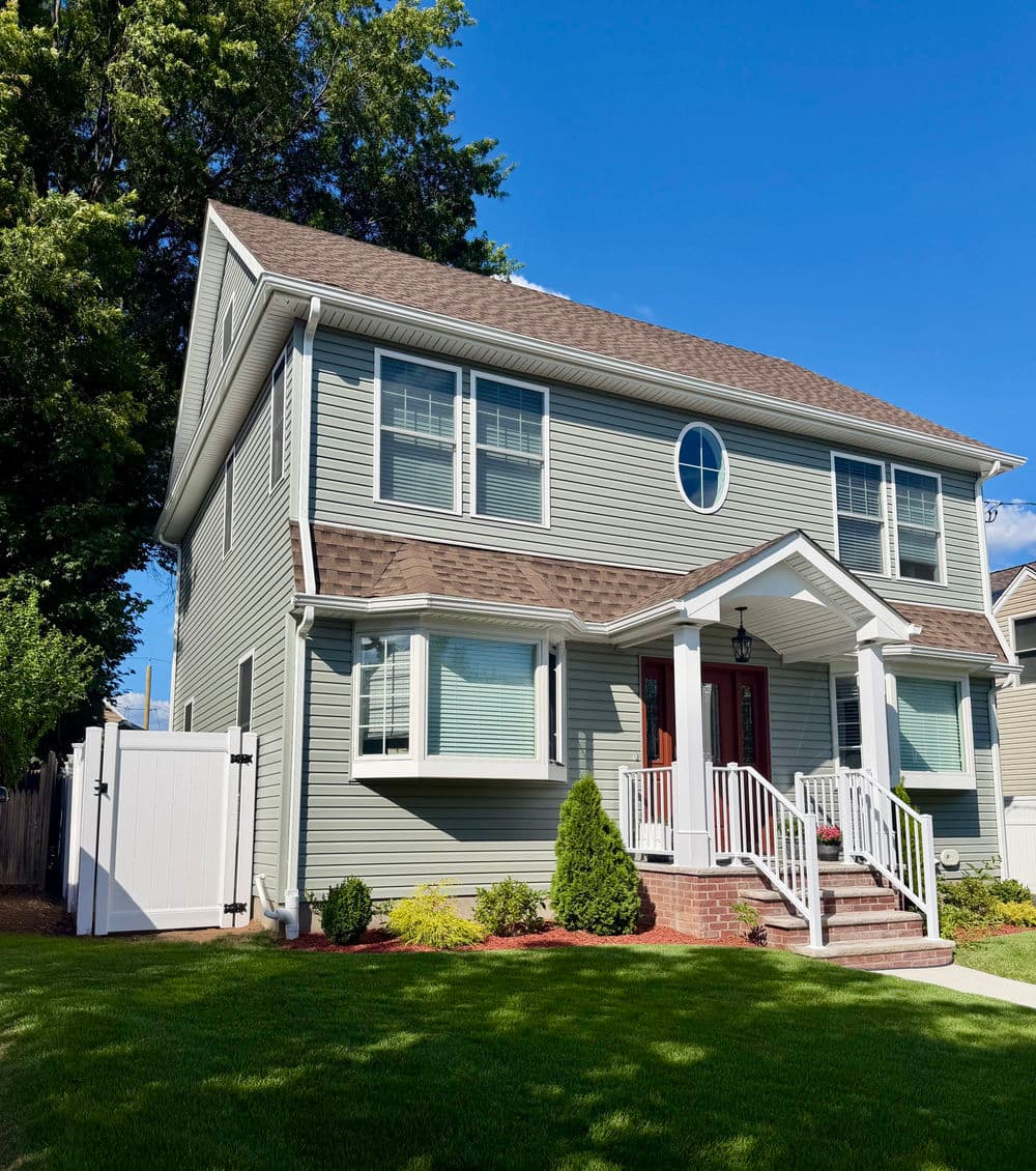 Gallery photos for Full Privacy Vinyl Fence Install in Lodi NJ: Image #7