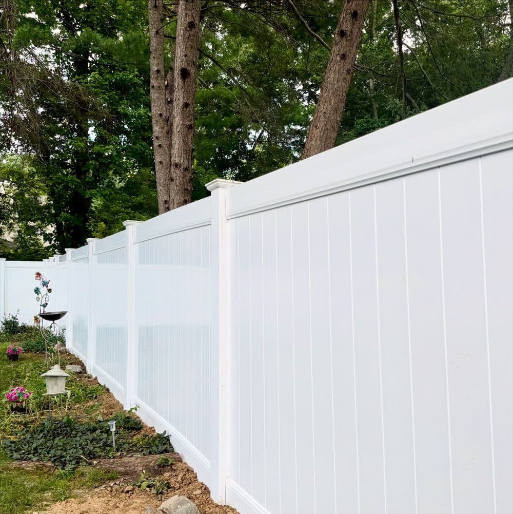 Gallery photos for White Privacy Vinyl Fence Installation in Wayne NJ: Image #3
