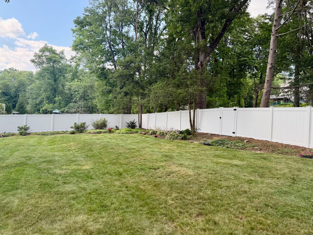 Gallery photos for White Privacy Vinyl Fence Installation in Wayne NJ: Image #2