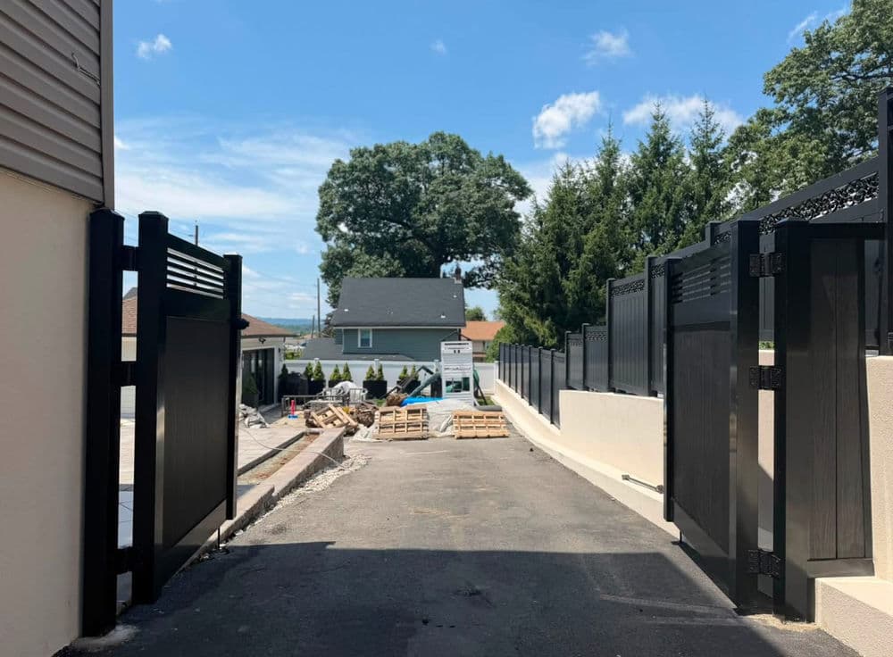 Gallery photos for Composite Driveway Gate Installation in Rutherford NJ: Image #3