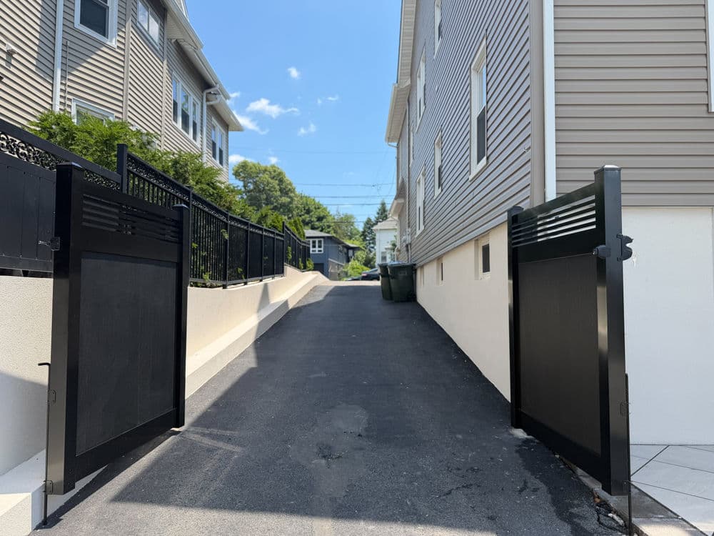 Gallery photos for Driveway Composite Gate Installation for Privacy and Security in Rutherford: Image #2