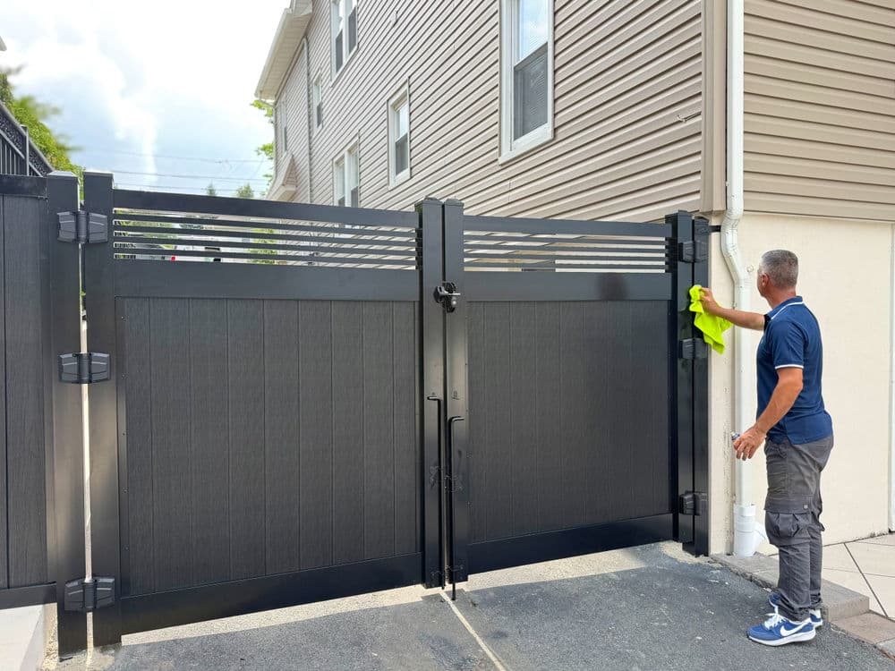 Gallery photos for Driveway Composite Gate Installation for Privacy and Security in Rutherford: Image #1